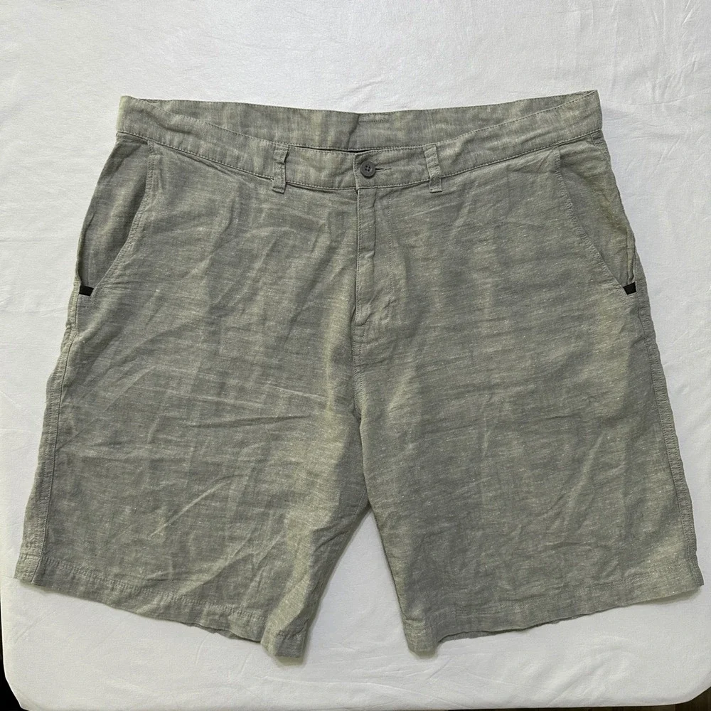 Patagonia Mens Lightweight Organic Work Wear Hemp Shorts Gray Size 36 Inseam 10